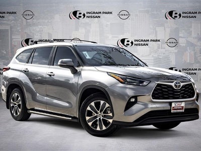 2025 Toyota Highlander XLE 4DR SUV