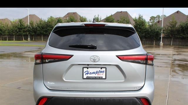2023 Toyota Highlander LE