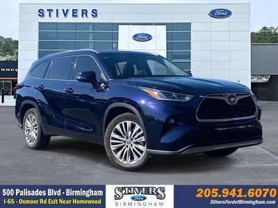 2023 Toyota Highlander LE 4DR SUV