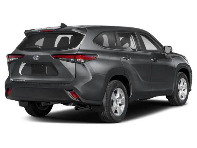 2023 Toyota Highlander L — photo 1 of 12