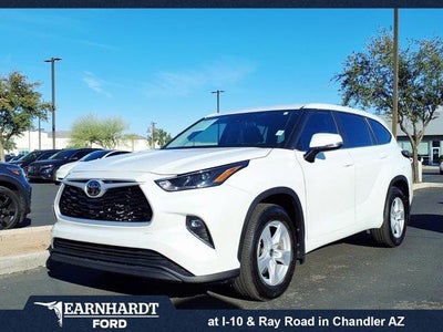 2024 Toyota Highlander LE 4DR SUV