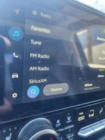 2025 Highlander Thumbnail 26