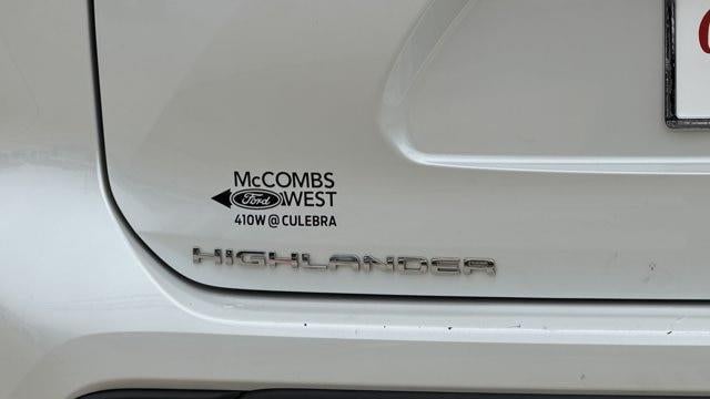 2025 Toyota Highlander LE