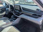 2023 Highlander Thumbnail 37
