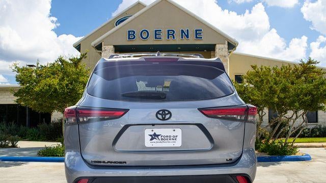 2023 Toyota Highlander L