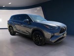 2023 Highlander Thumbnail 7