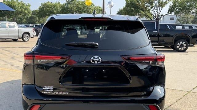 2025 Toyota Highlander LE