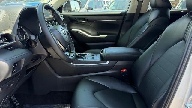2025 Toyota Highlander LE