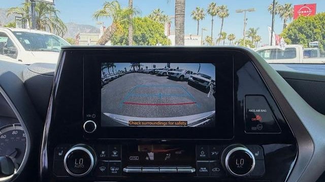 2025 Toyota Highlander LE