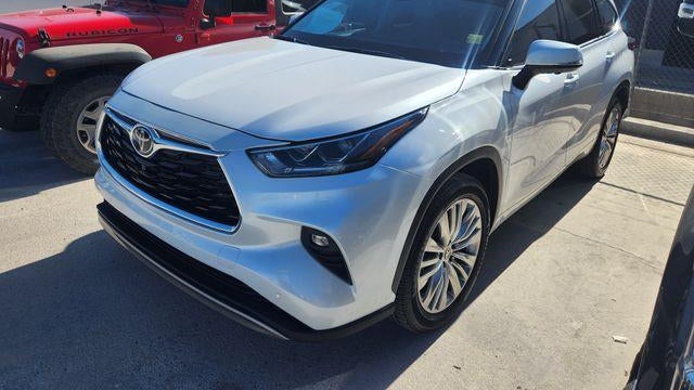 Preowned 2024 Toyota Highlander LE for Sale