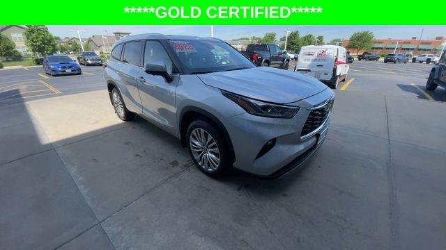 2023 Toyota Highlander Platinum
