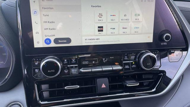2023 Toyota Highlander Platinum
