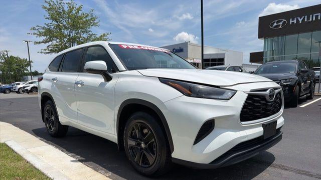 2023 Toyota Highlander L