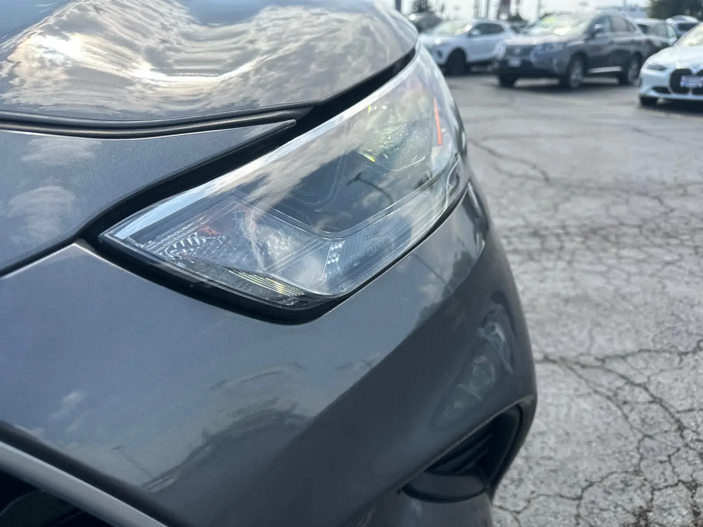2023 Toyota Highlander - $28,990