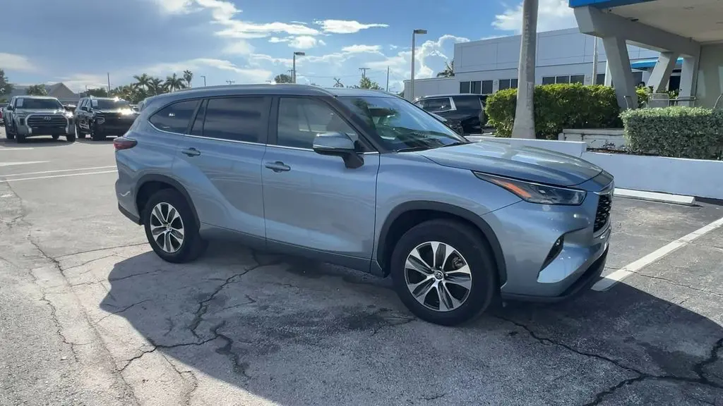 2024 Toyota Highlander - $39,980
