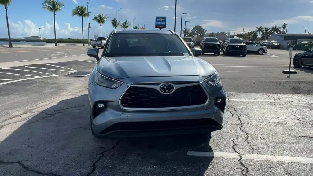 2024 Toyota Highlander - $39,980