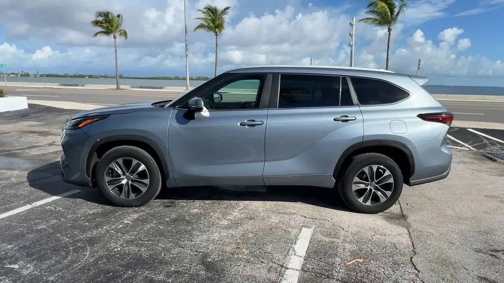 2024 Toyota Highlander - $39,980