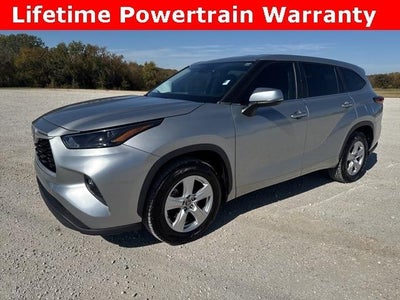 2023 Toyota Highlander LE 4DR SUV