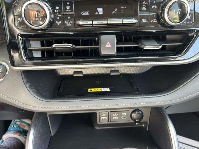 2023 Toyota Highlander - $42,924