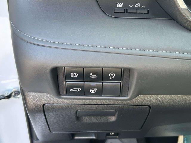 2023 Toyota Highlander - $42,924