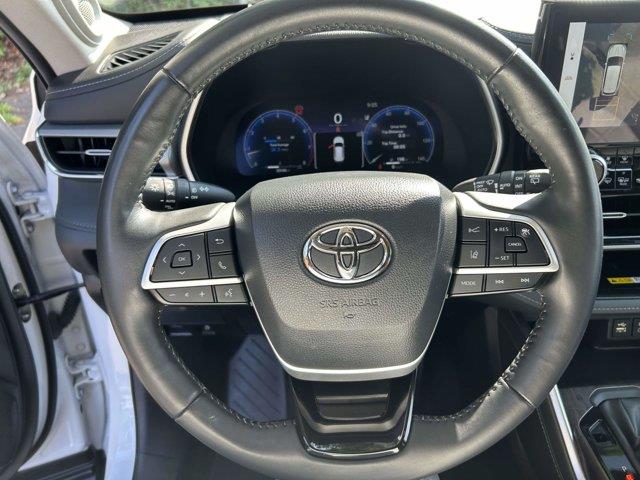 2023 Toyota Highlander - $42,924