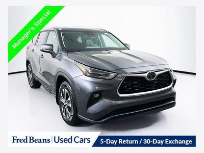 2023 Toyota Highlander XLE 4DR SUV