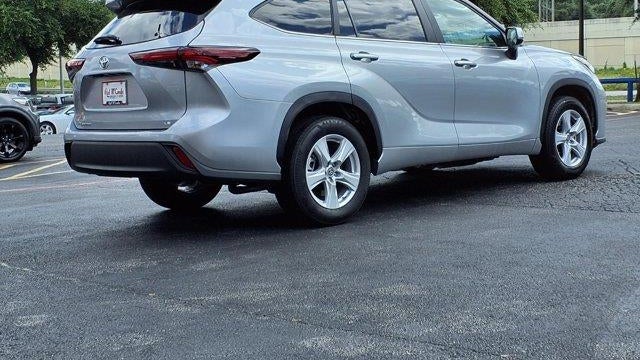 2025 Toyota Highlander LE