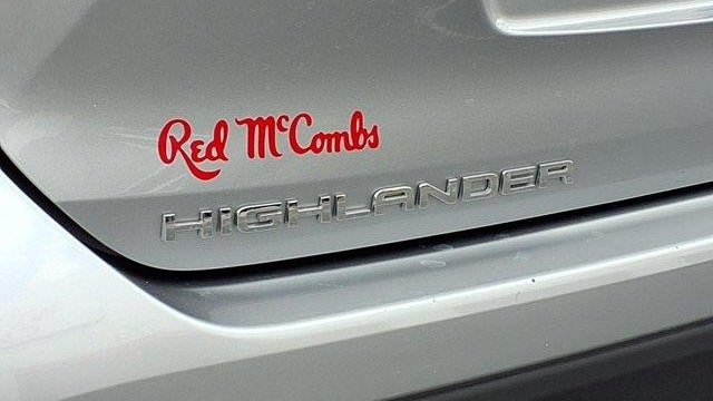 2025 Toyota Highlander LE