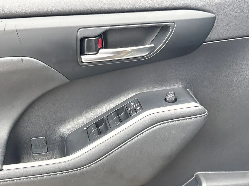 2023 Toyota Highlander - $34,001