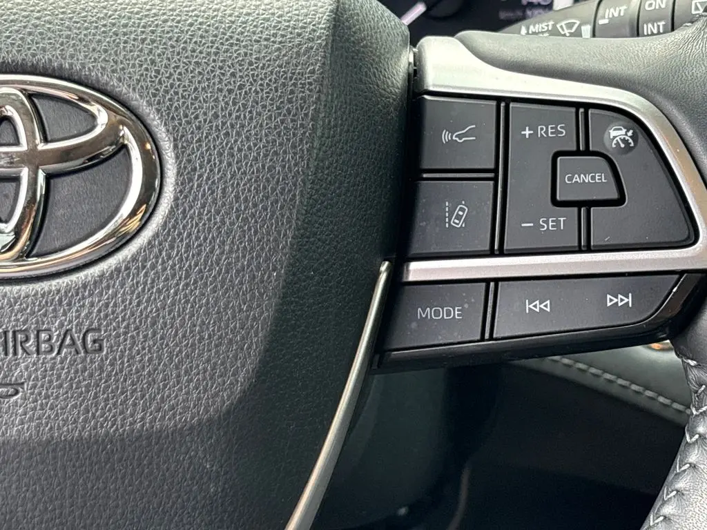 2023 Toyota Highlander - $34,001