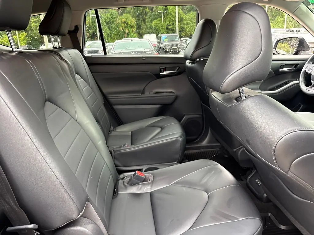 2023 Toyota Highlander - $34,001