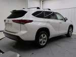 2023 Highlander Thumbnail 4