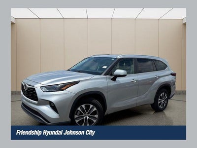 2024 Toyota Highlander XLE 4DR SUV