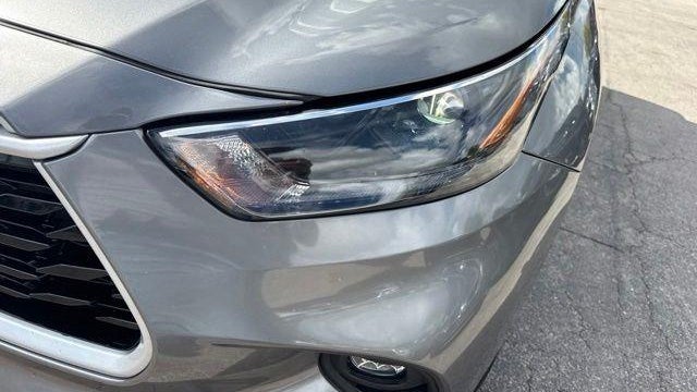 2025 Toyota Highlander LE