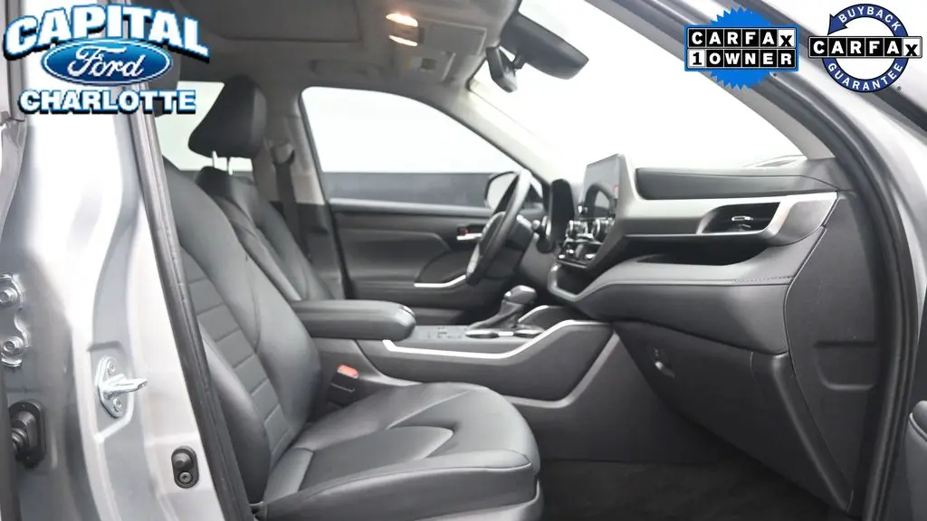 2025 Toyota Highlander LE