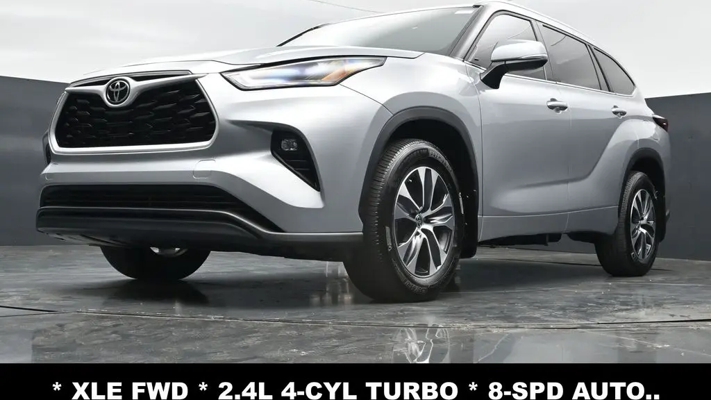 2025 Toyota Highlander LE