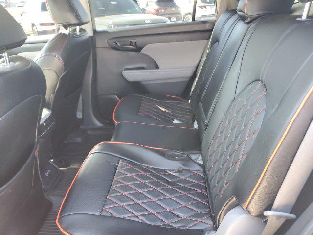 2023 Toyota Highlander - $32,995