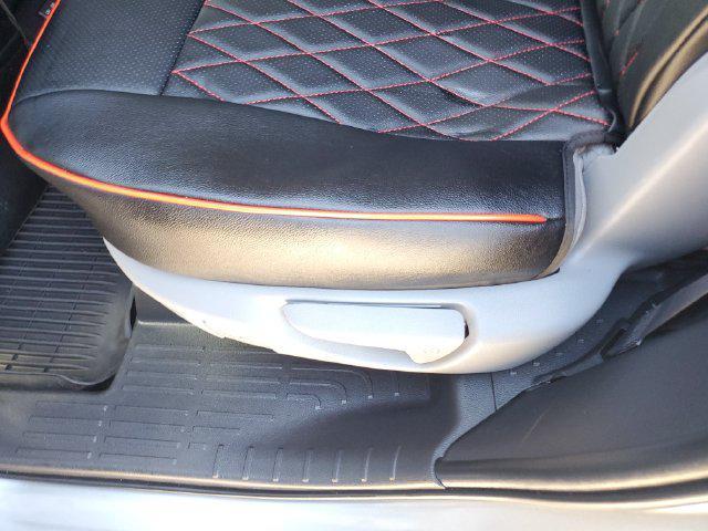 2023 Toyota Highlander - $32,995