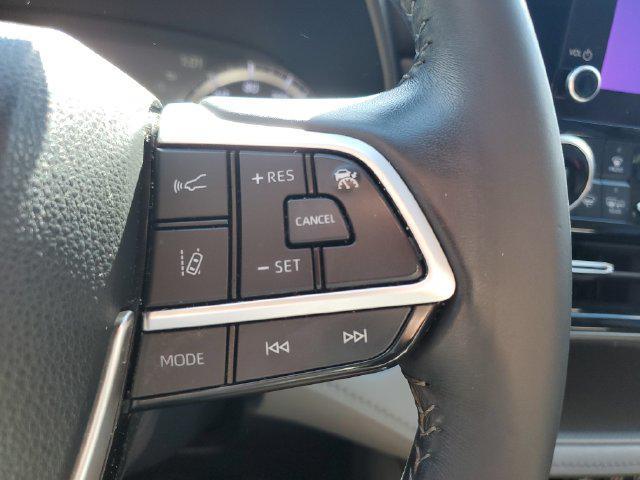 2023 Toyota Highlander - $32,995