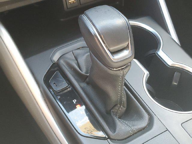 2023 Toyota Highlander - $32,995