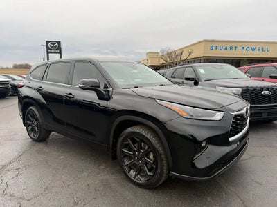 Photo of a 2023 Toyota Highlander LE 4DR SUV for sale