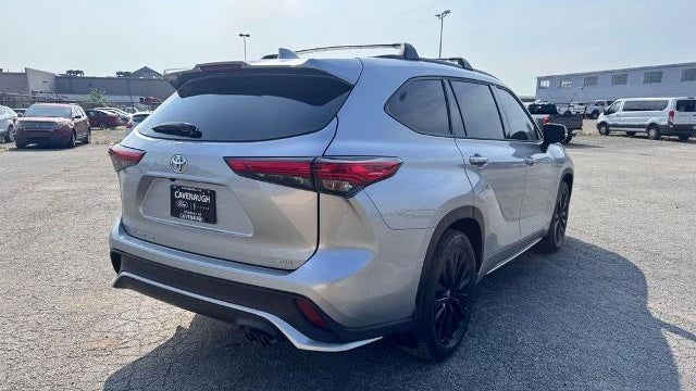 2023 Toyota Highlander LE
