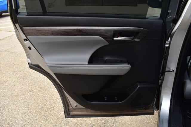 2023 Toyota Highlander - $33,064