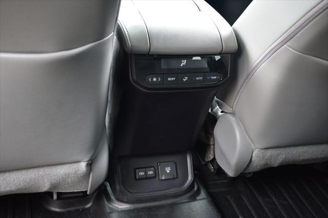 2023 Toyota Highlander - $33,064