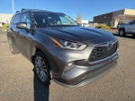 2023 Highlander Thumbnail 5