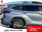 2023 Highlander Thumbnail 8