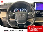 2023 Highlander Thumbnail 21