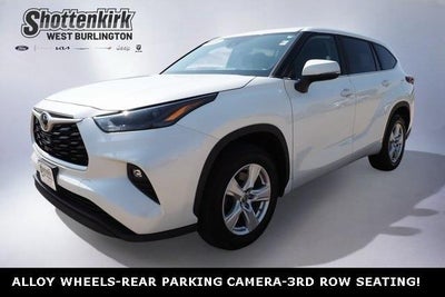 2023 Toyota Highlander LE 4DR SUV
