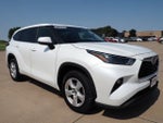 2023 Highlander Thumbnail 3