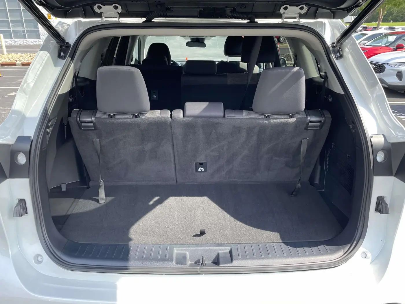 2023 Toyota Highlander - $32,950